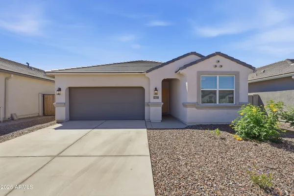 $450,000 | 1827 West Stanton Avenue, Apache Junction, AZ 85120
