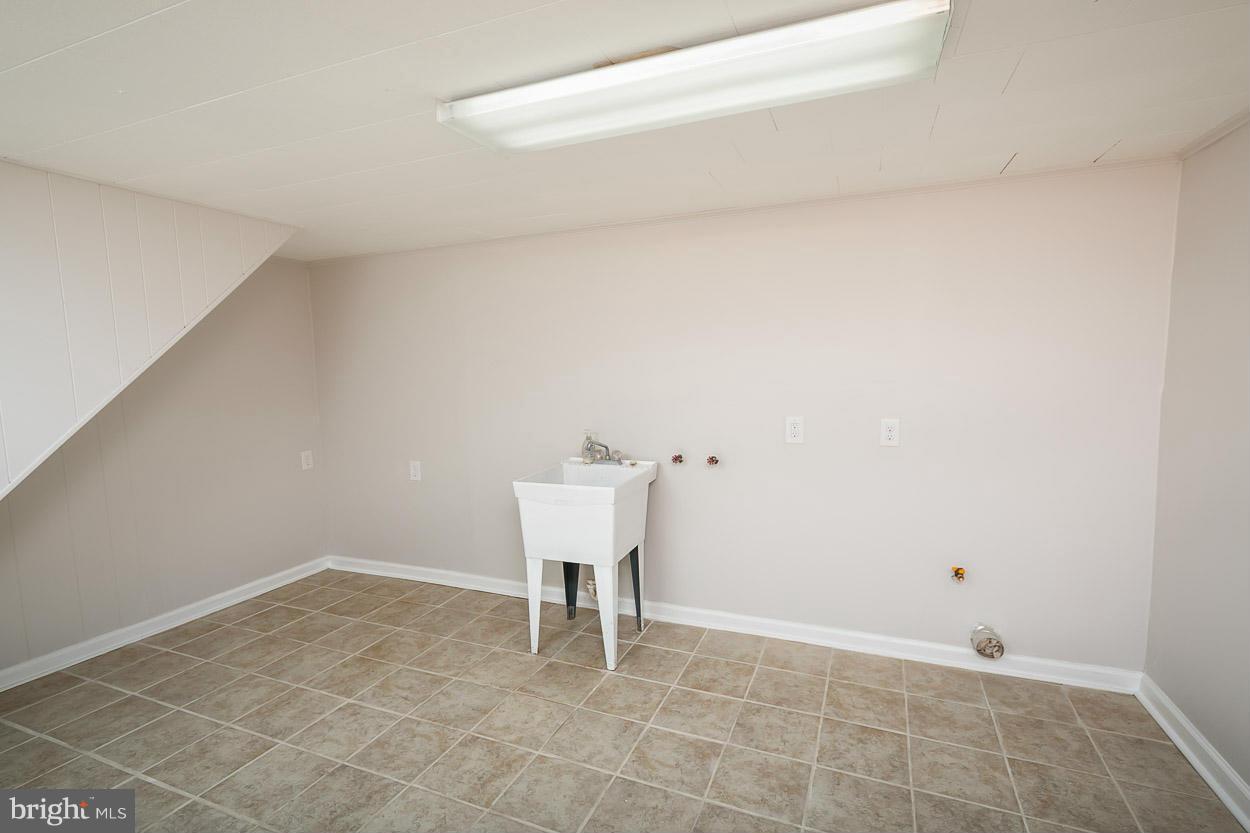 1202 Gettig Road Baltimore, MD 21237 - Photo 19 of 24 Basement