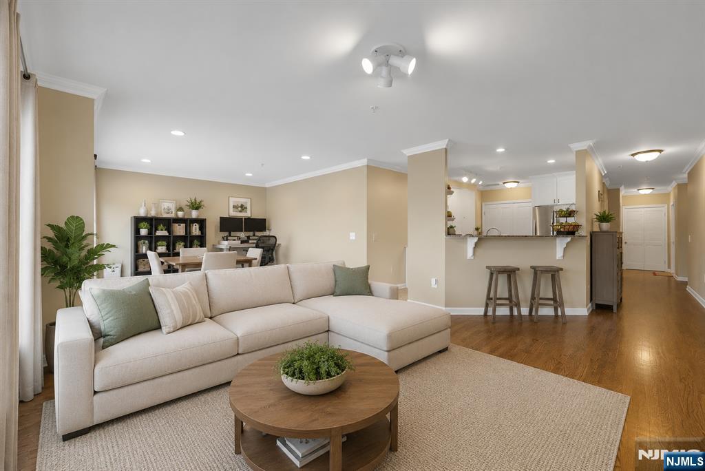 155 The Promenade Edgewater, NJ 07020 - Photo 3 of 29