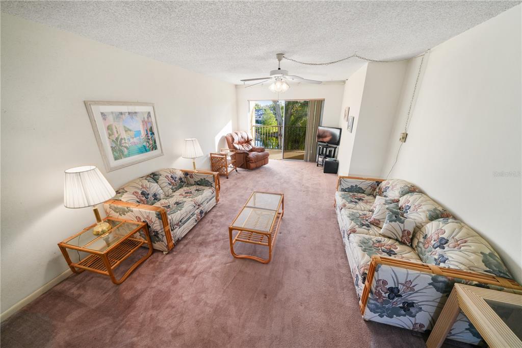 1450 Heather Ridge Boulevard, Unit 307 Dunedin, FL 34698 - Photo 7 of 16