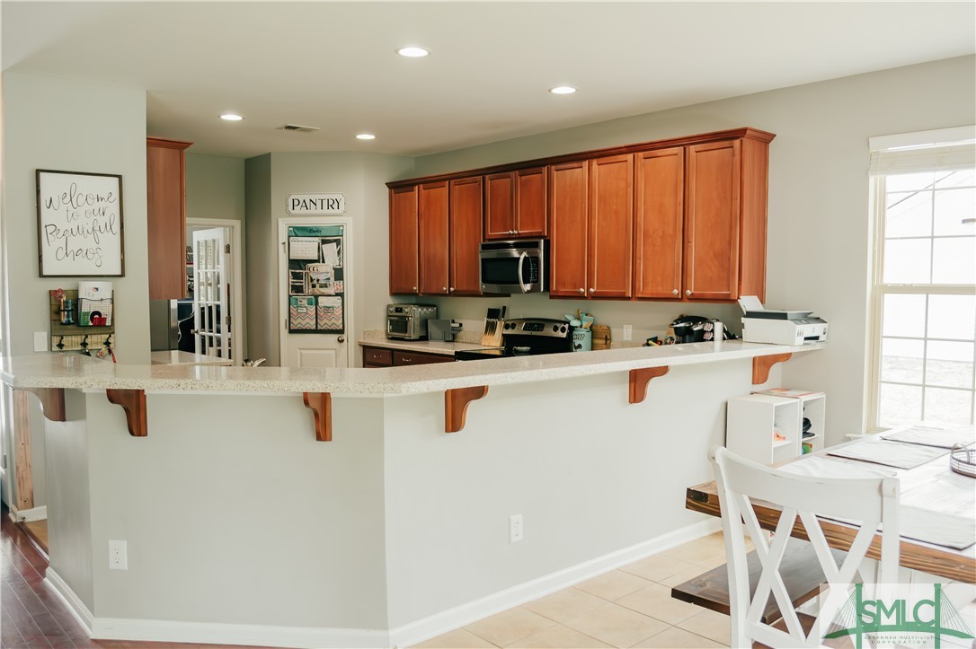 260 Cattle Run Way Pooler, GA 31322 - Photo 16 of 50 Open kitchen