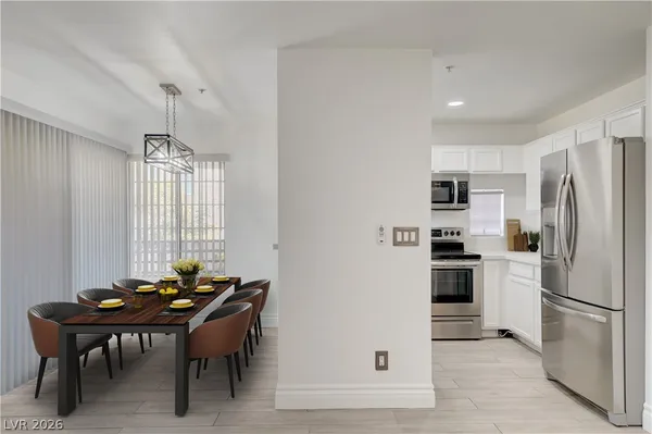 $1,800 | 2120 Sealion Drive, Unit 105, Las Vegas, NV 89128