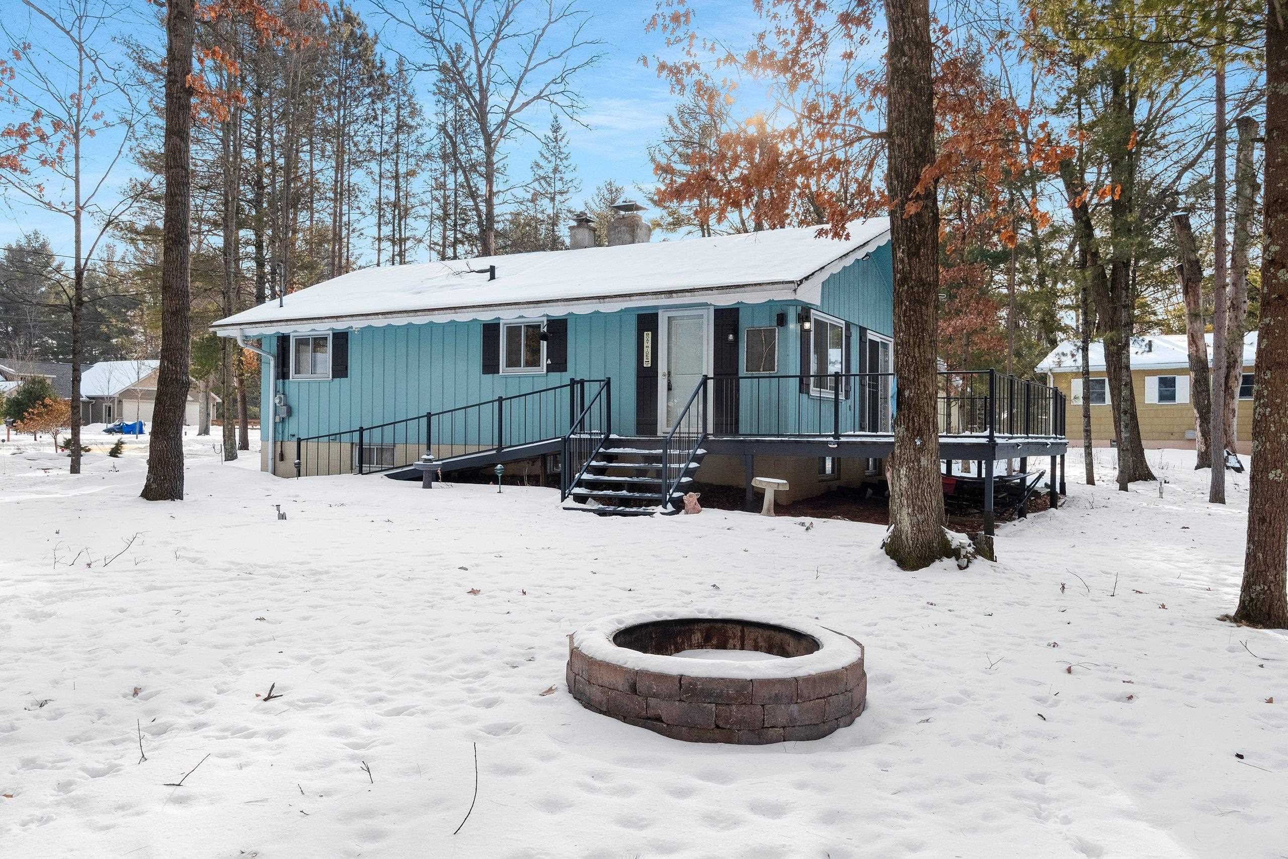 N1537 Brave Island Road Keshena, WI 54135 - Photo 5 of 60