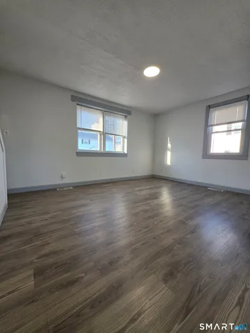 $1,850 | 149-151 Pennsylvania Avenue, New Britain, CT 06052