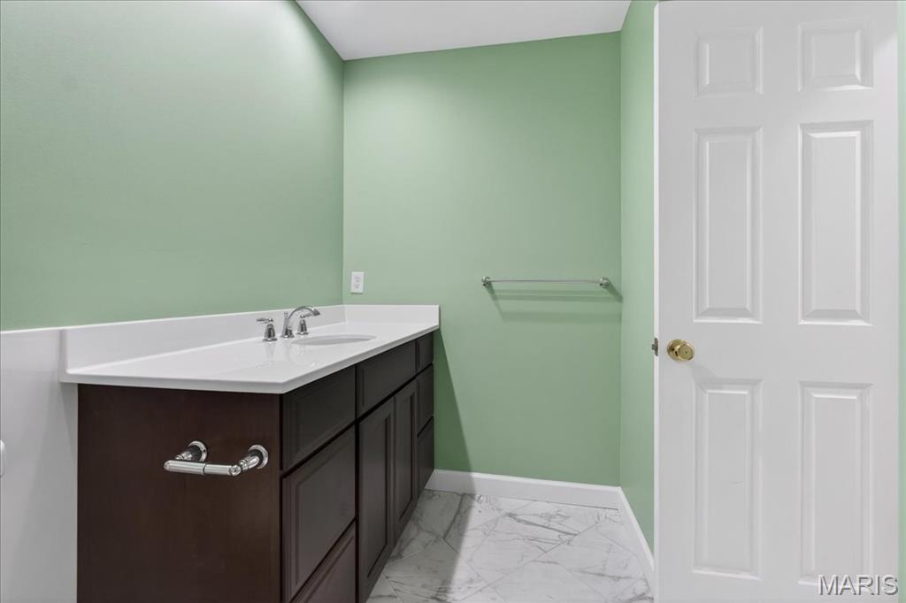 562 Gederson Lane St. Louis, MO 63122 - Photo 21 of 30