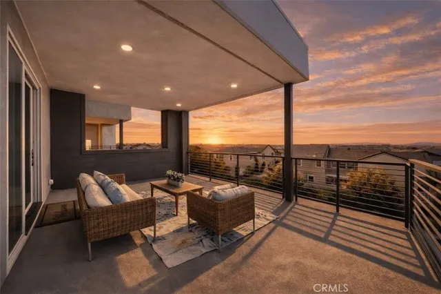 $1,980,000 | 105 Chorus, Irvine, CA 92618