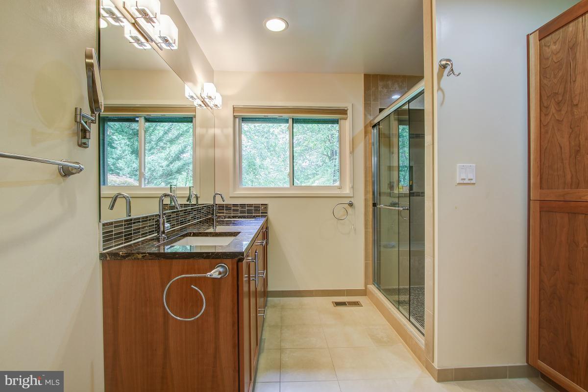 11105 Glade Drive Reston, VA 20191 - Photo 21 of 30 Beautifully updated Master Bath