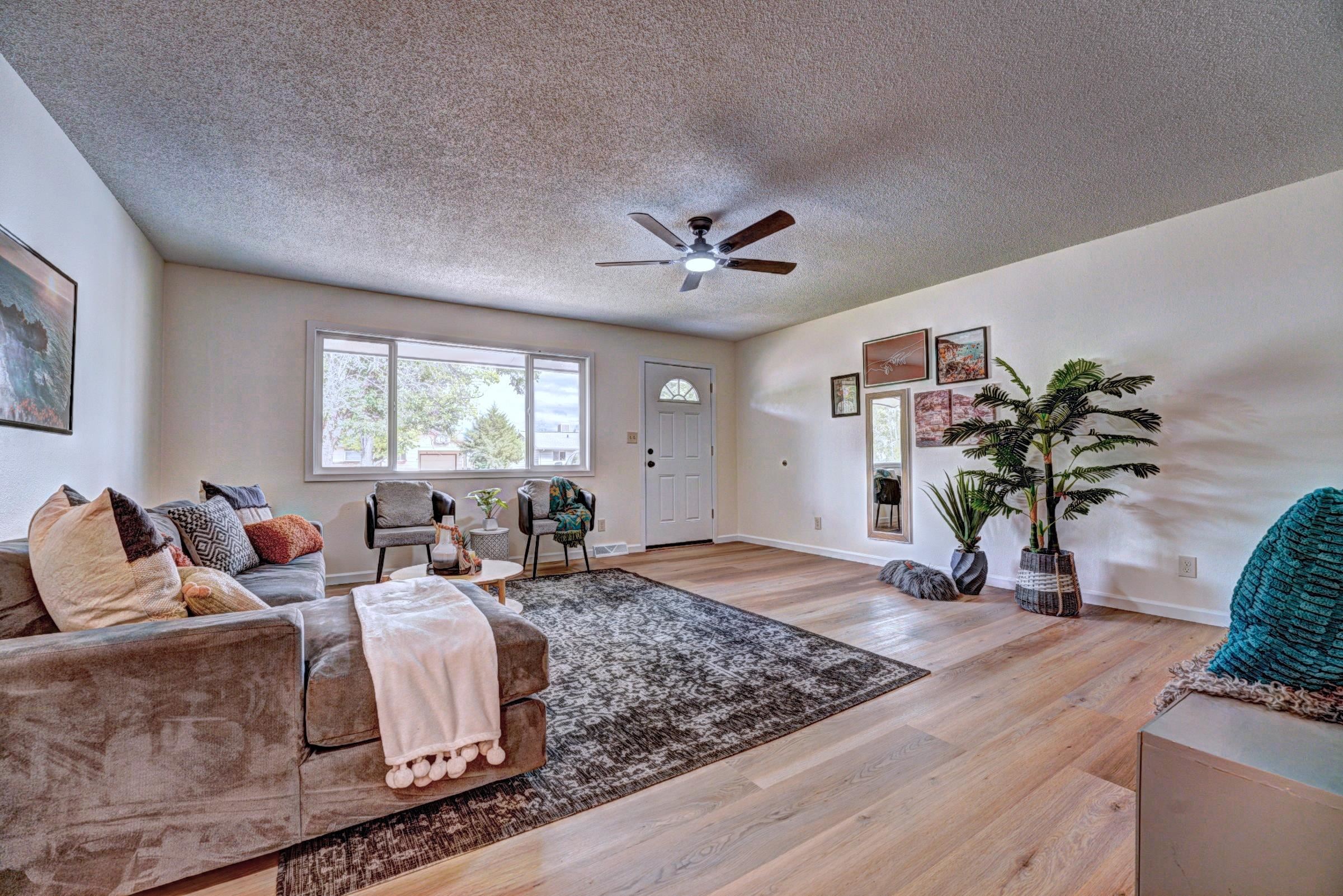533 Sycamore Street Grand Junction, CO 81504 - Photo 4 of 38