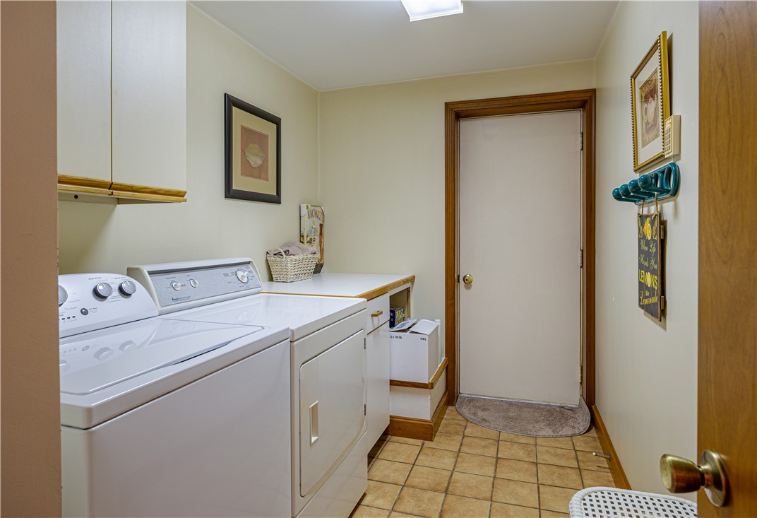 282 Byron Randall Road Scituate, RI 02857 - Photo 22 of 40