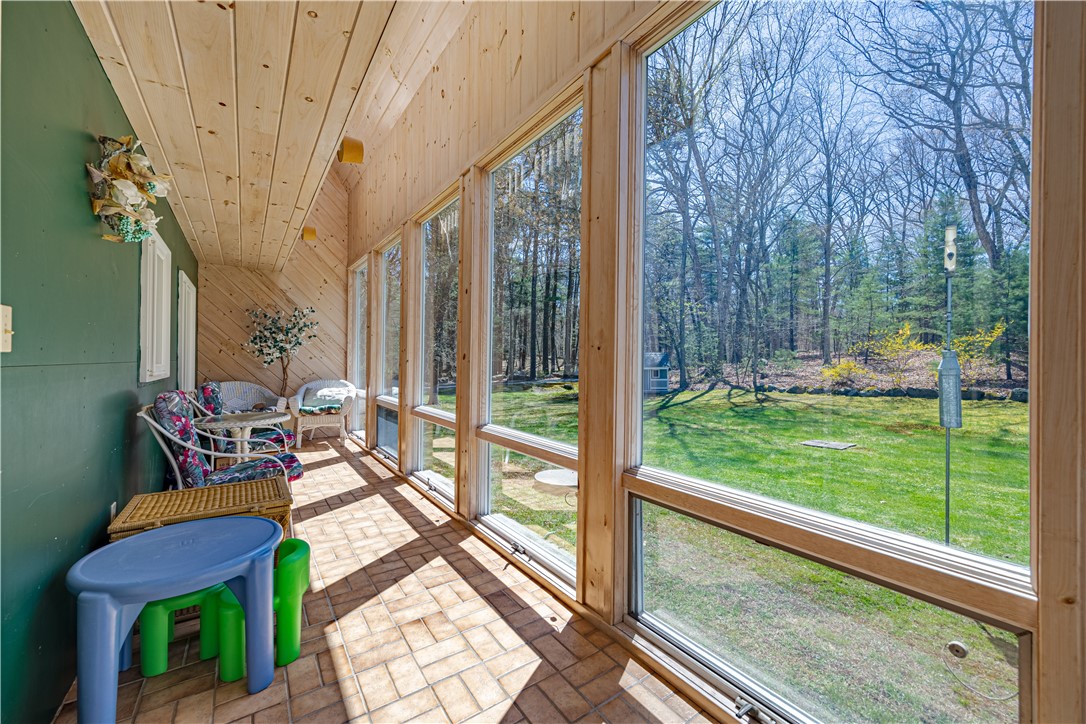 282 Byron Randall Road Scituate, RI 02857 - Photo 28 of 40