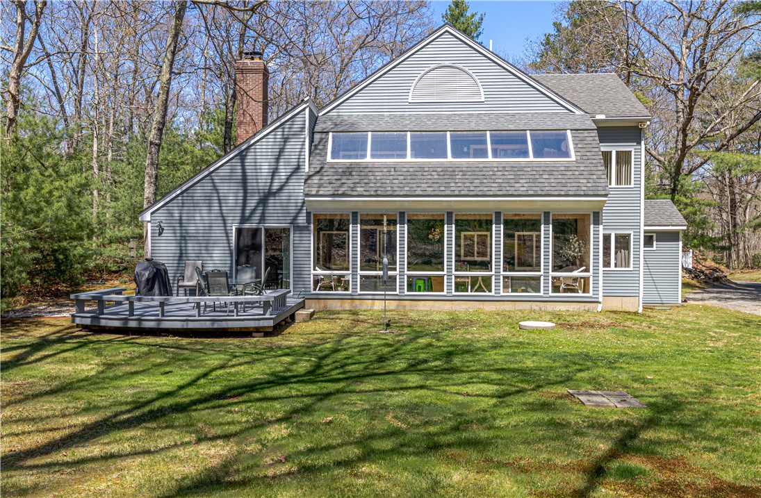 282 Byron Randall Road Scituate, RI 02857 - Photo 4 of 40