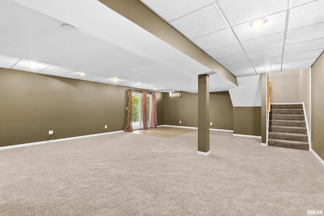 $399,000 | 6314 North Fieldtree Court, Peoria, IL 61615