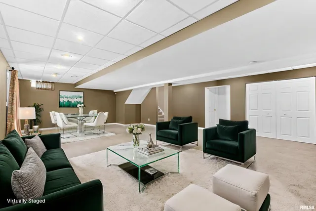 $399,000 | 6314 North Fieldtree Court, Peoria, IL 61615