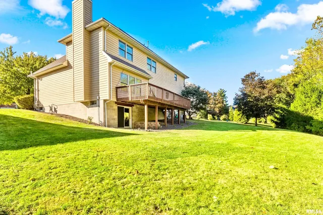 $399,000 | 6314 North Fieldtree Court, Peoria, IL 61615