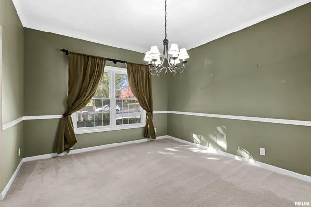 $399,000 | 6314 North Fieldtree Court, Peoria, IL 61615