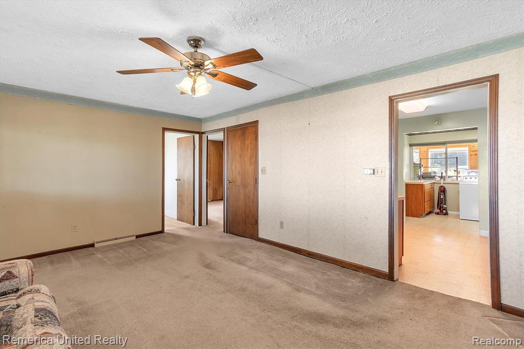 580 Wright Road Howell, MI 48843 - Photo 11 of 36