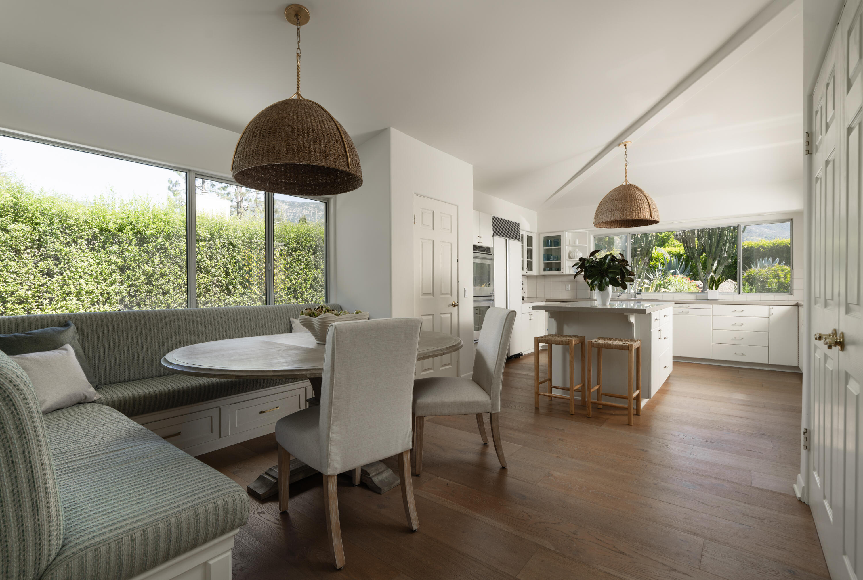 2150 10 Acre Road Santa Barbara, CA 93108 - Photo 6 of 18 Kitchen/Dining