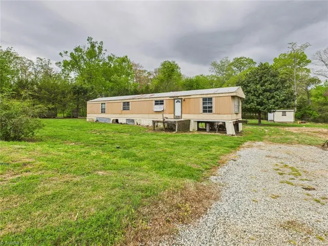 $381,000 | 4913 Day Court, Walkertown, NC 27051