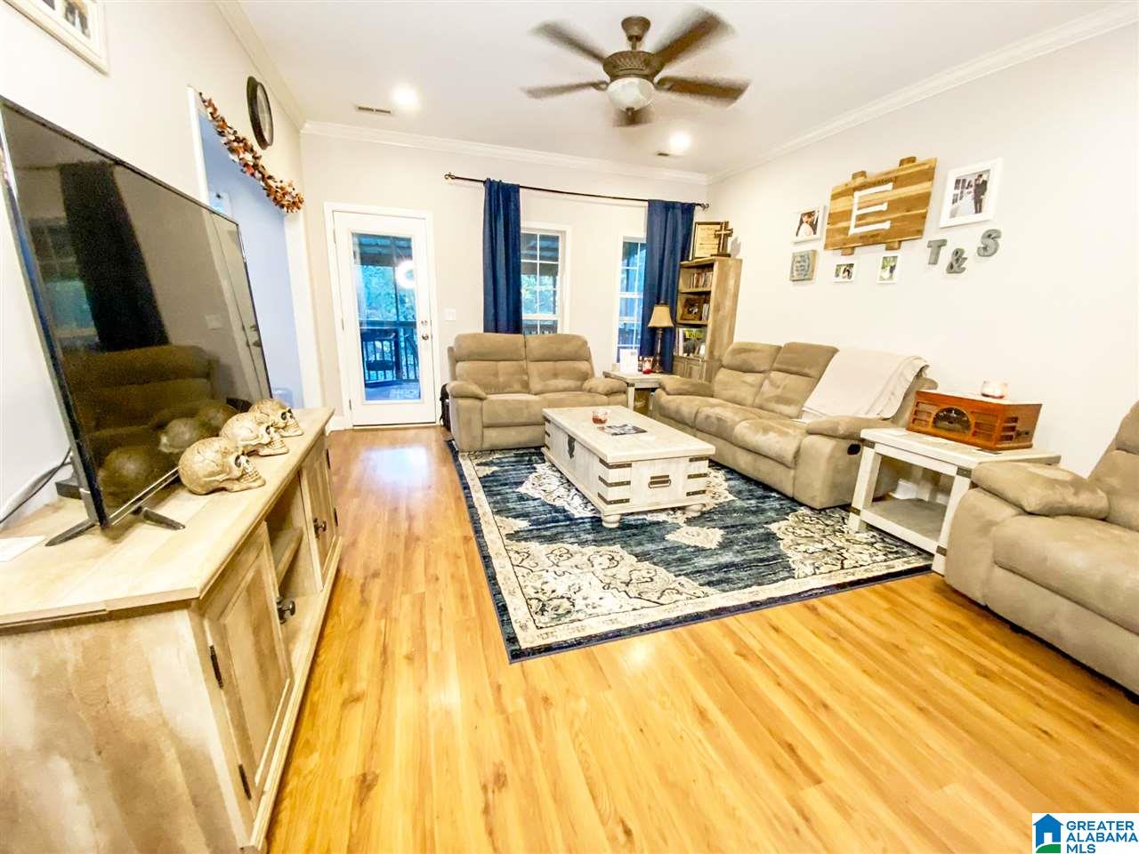 279 Lake View Circle Riverside, AL 35135 - Photo 5 of 27