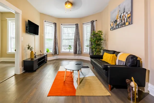 $620,000 | 2506 North Monticello Avenue, Chicago, IL 60647