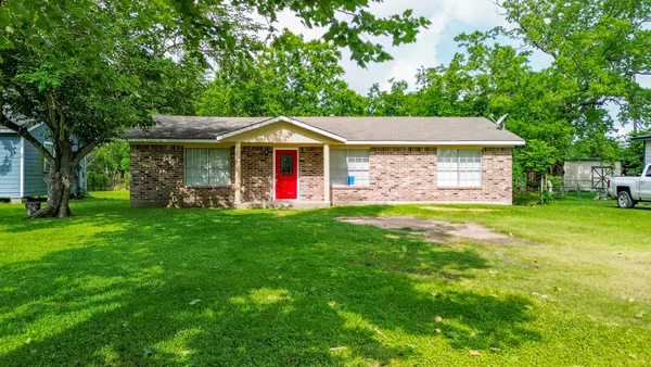 $1,620 | 3210 Ridgefield Road, La Porte, TX 77571
