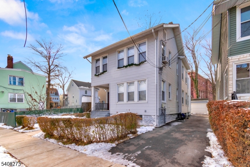 46 Cliff Street Newark, NJ 07106 - Photo 10 of 11