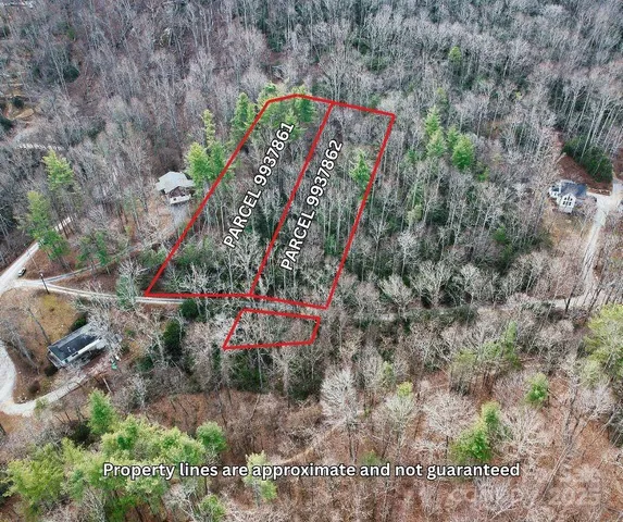 a view of a tennis court