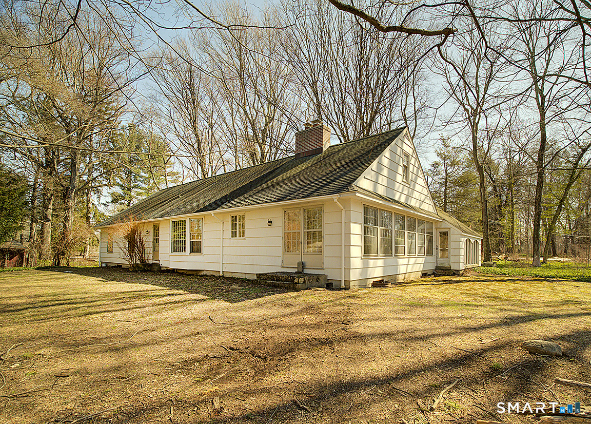 33 Fairground Road Woodbridge, CT 06525 - Photo 3 of 35 Back/Side of the house.