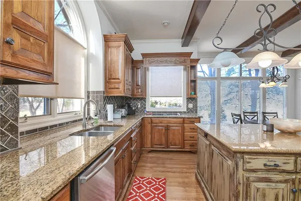 $749,900 | 14500 Perry Street, Overland Park, KS 66221