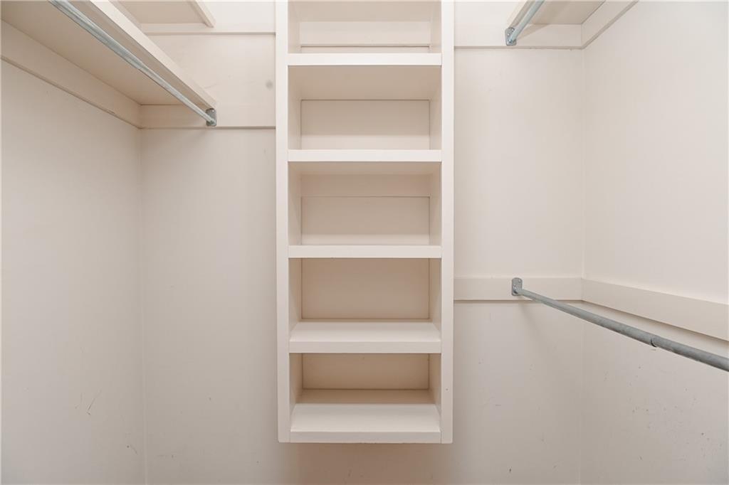 14500 Perry Street Overland Park, KS 66221 - Photo 34 of 58