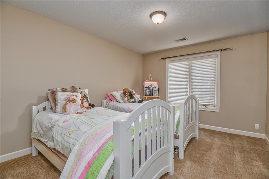 14500 Perry Street Overland Park, KS 66221 - Photo 35 of 58