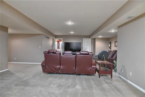 $749,900 | 14500 Perry Street, Overland Park, KS 66221
