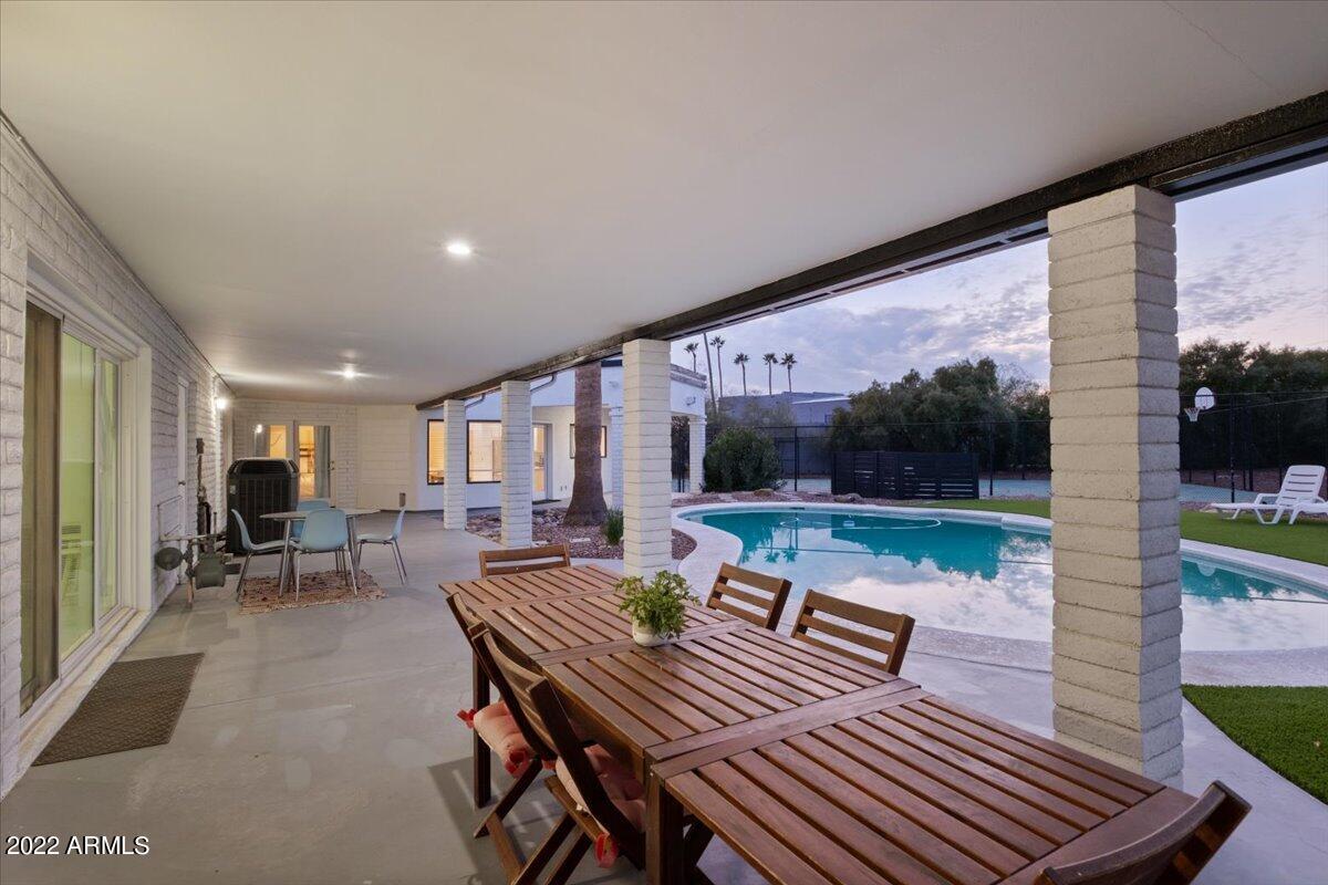 6520 North Mountain View Road Paradise Valley, AZ 85253 - Photo 25 of 29 24-Covered Patio