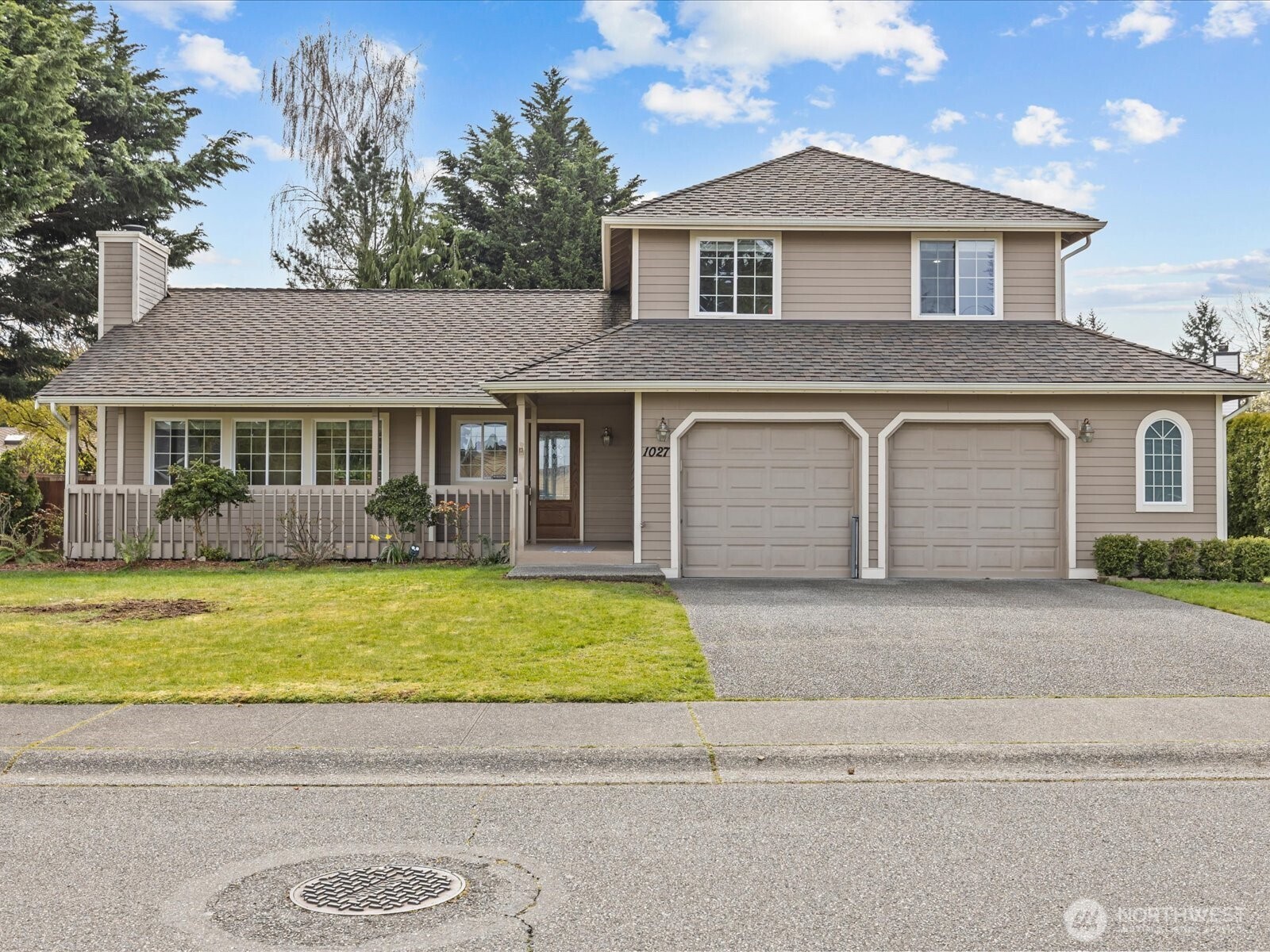 1027 Southwest 348th Place Federal Way, WA 98023 - Photo 1 of 32