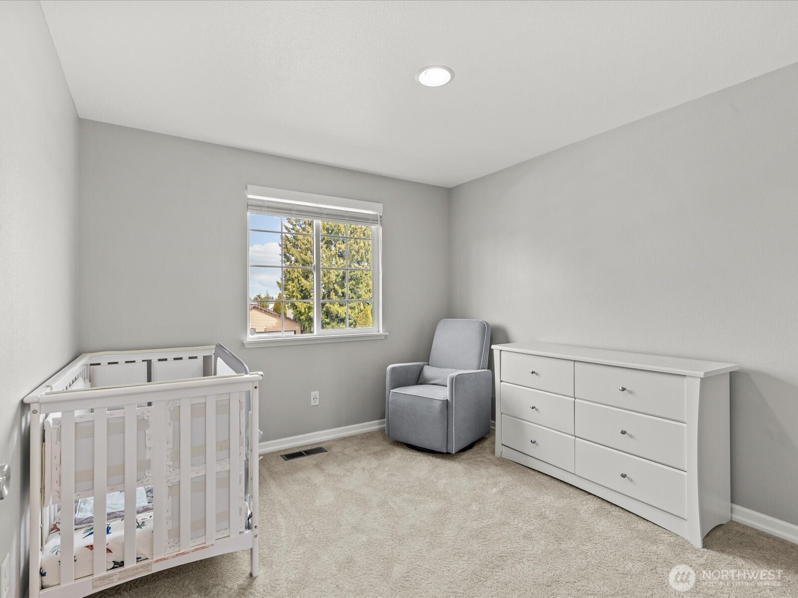 1027 Southwest 348th Place Federal Way, WA 98023 - Photo 26 of 32