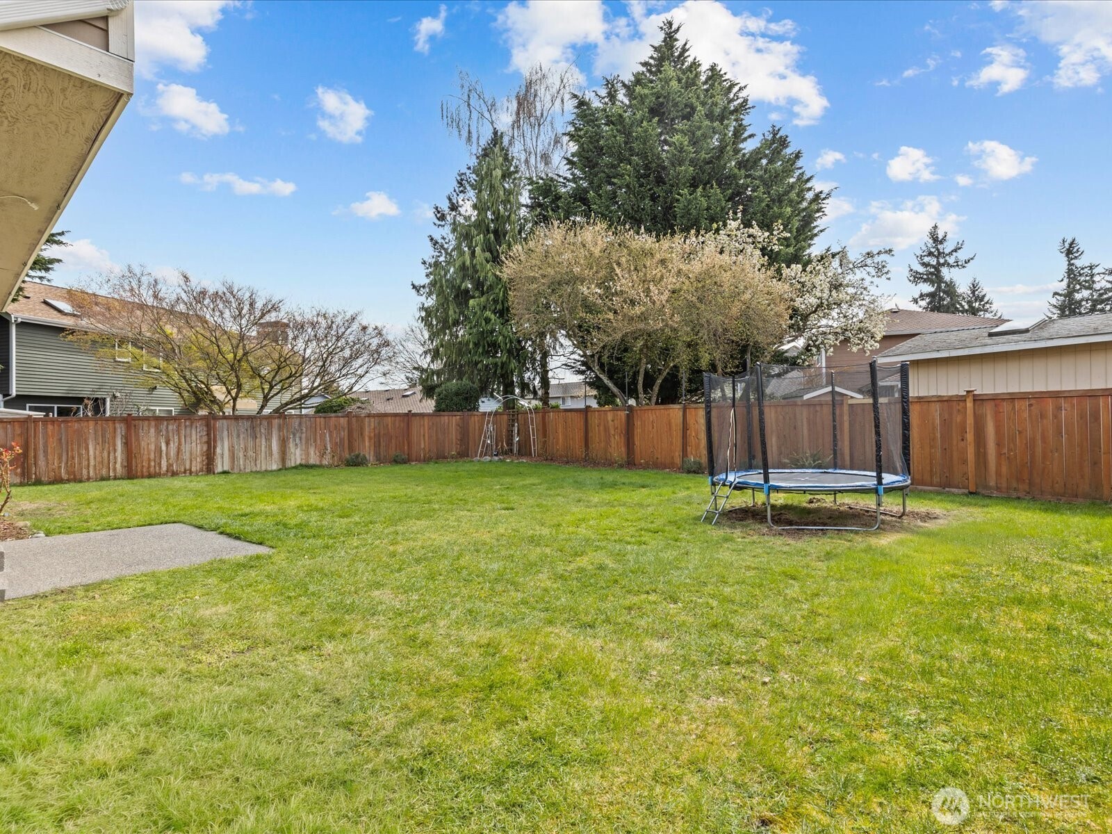 1027 Southwest 348th Place Federal Way, WA 98023 - Photo 29 of 32
