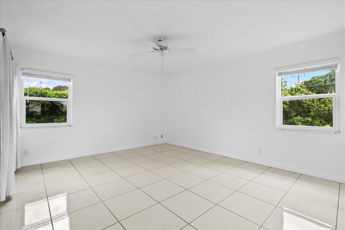 11004 Hidden Lake Place Boca Raton, FL 33498 - Photo 17 of 26 16-JLC_0151