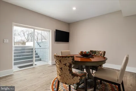 $1,849,990 | 40452 Windyhill Farms Drive, Aldie, VA 20105