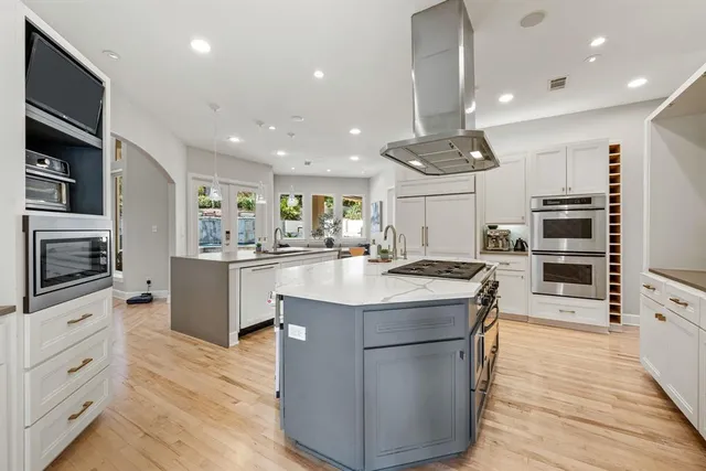 $2,249,000 | 3028 Mountainview Court, Grapevine, TX 76051