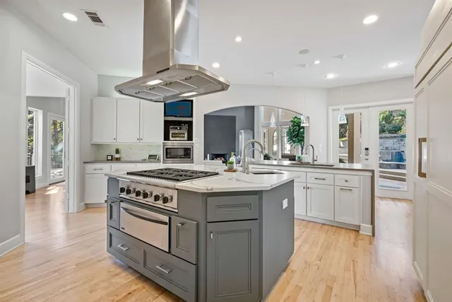 $2,249,000 | 3028 Mountainview Court, Grapevine, TX 76051