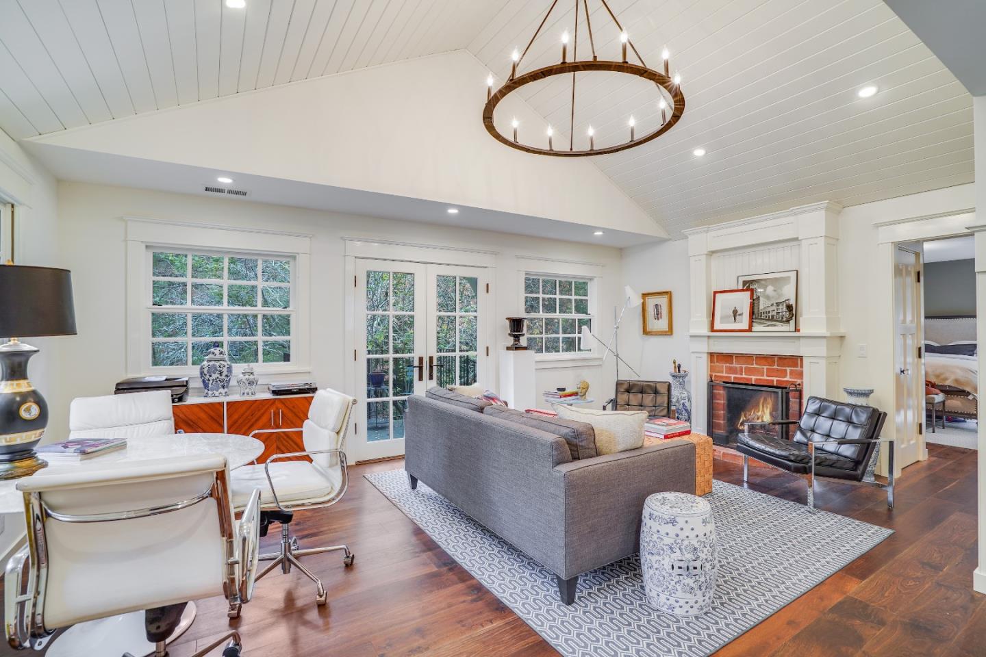 2240 Redington Road Hillsborough, CA 94010 - Photo 17 of 29 Gallery Image 17