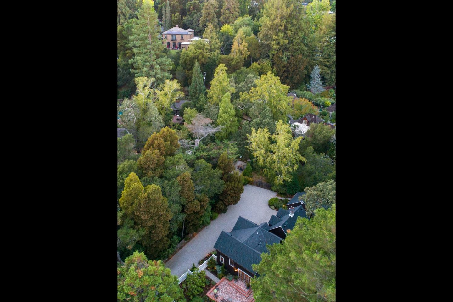 2240 Redington Road Hillsborough, CA 94010 - Photo 25 of 29 Gallery Image 25
