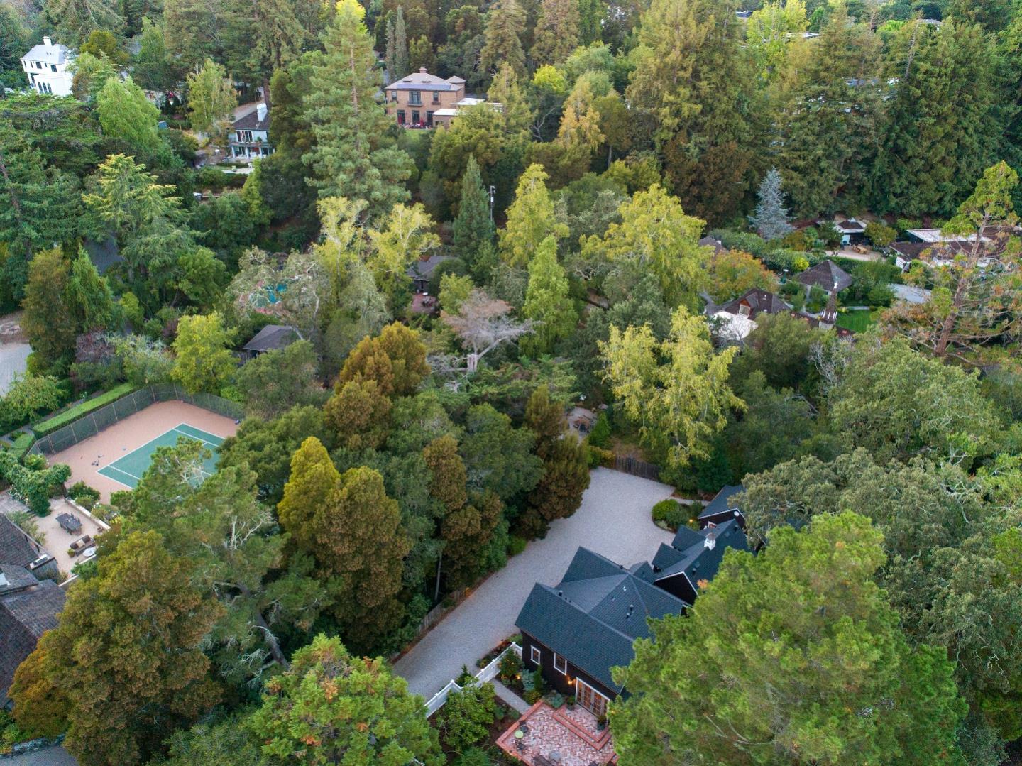 2240 Redington Road Hillsborough, CA 94010 - Photo 26 of 29 Gallery Image 26
