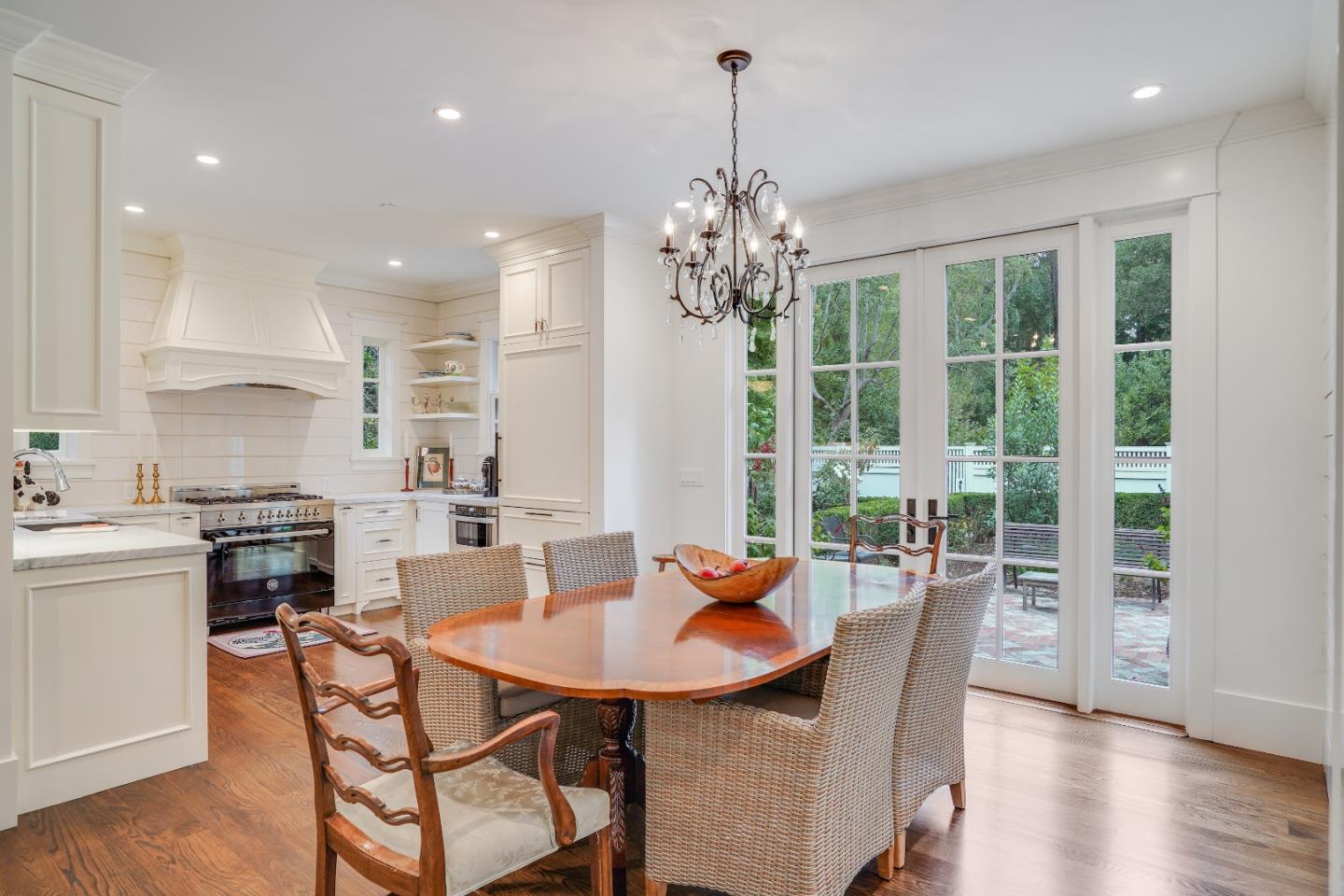 2240 Redington Road Hillsborough, CA 94010 - Photo 8 of 29 Gallery Image 8