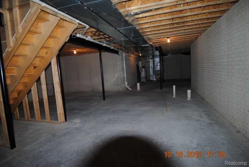 598 Ridge Point Drive Dundee, MI 48131 - Photo 15 of 16 Basement.JPG