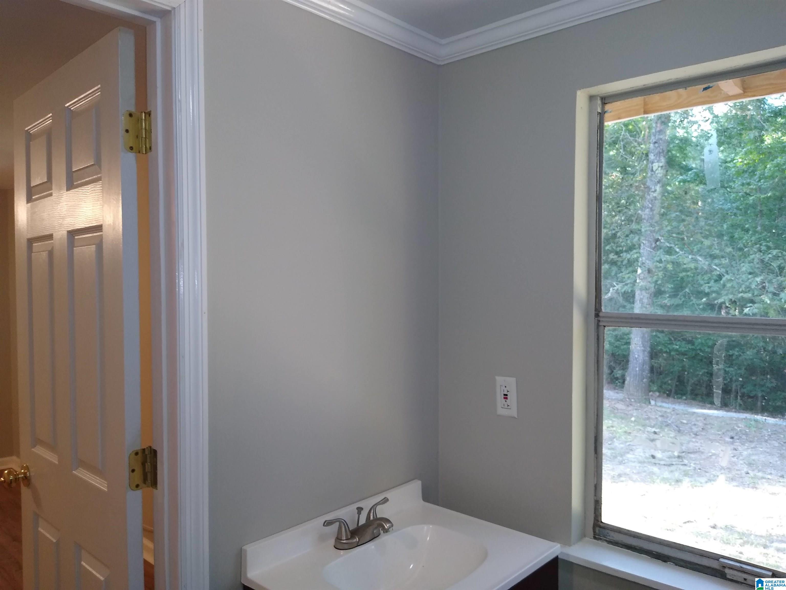 9208 Bradford Trafford Road Pinson, AL 35126 - Photo 9 of 20