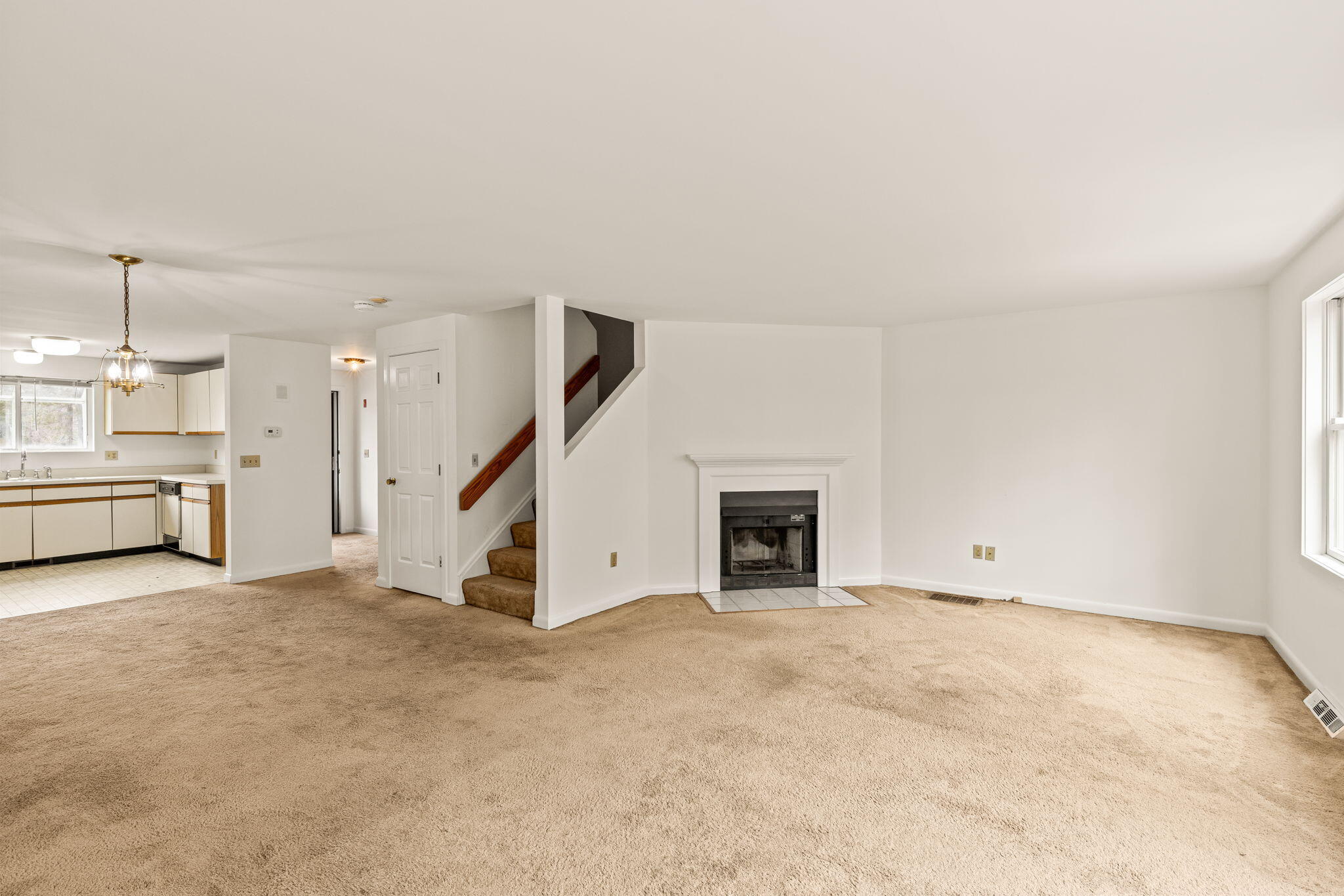 137 Shellback Way, Unit U Mashpee, MA 02649 - Photo 12 of 27 15-web-or-mls-137-shellback-way-u
