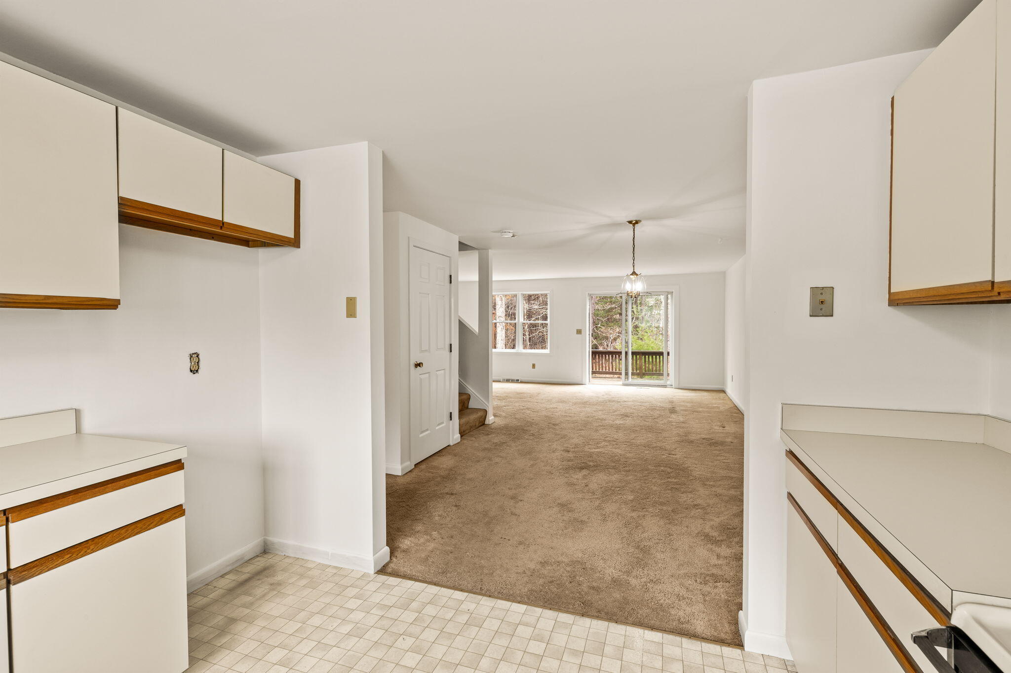 137 Shellback Way, Unit U Mashpee, MA 02649 - Photo 9 of 27 11-web-or-mls-137-shellback-way-u