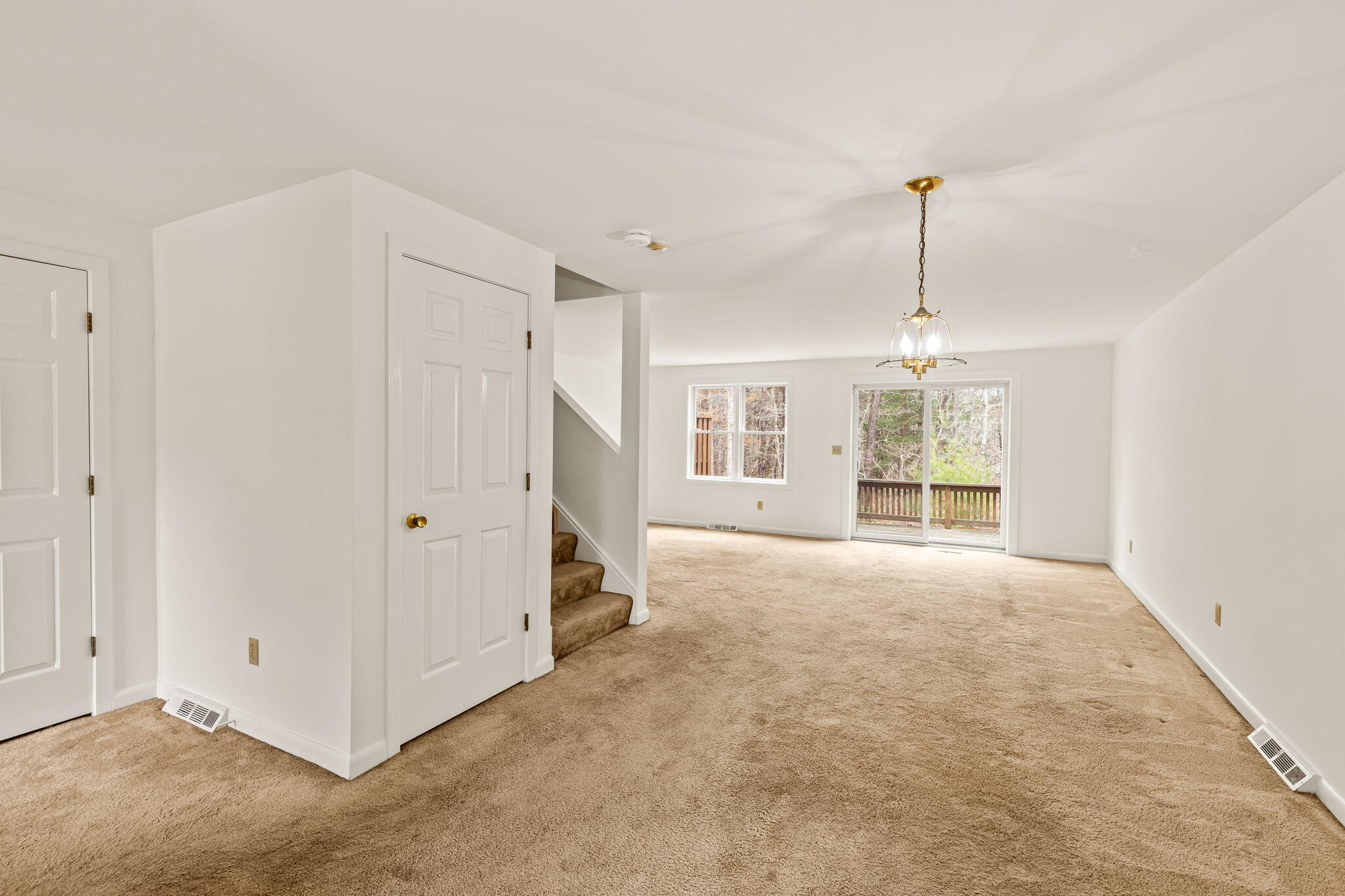 137 Shellback Way, Unit U Mashpee, MA 02649 - Photo 10 of 27 12-web-or-mls-137-shellback-way-u