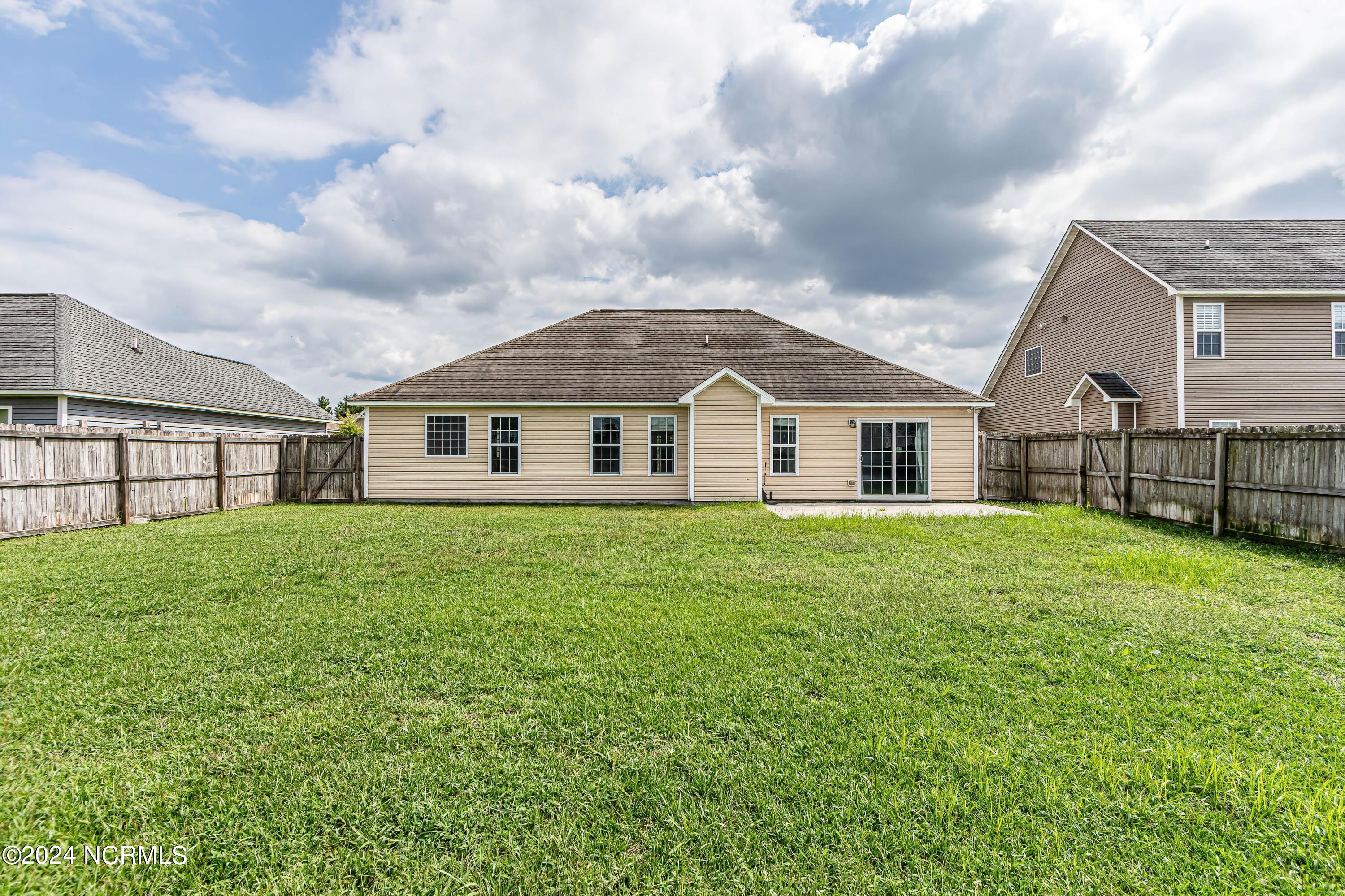 275 Merin Height Road Jacksonville, NC 28546 - Photo 41 of 41 merin yard 2